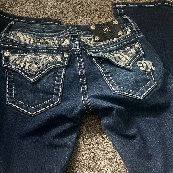 SOLD!! ✔️ Miss Me Signature Rise Jeans! - Picture 1 of 5